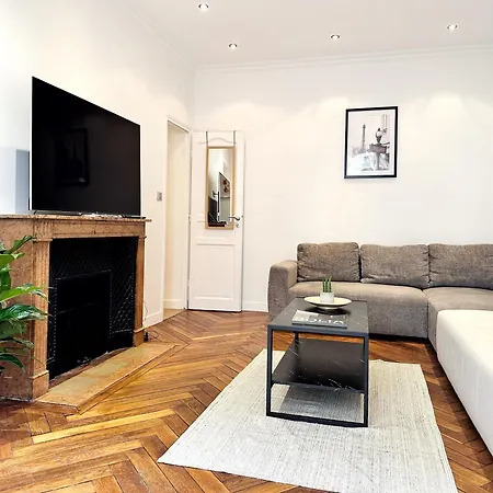 Апартаменты Chic 16, Proche Tour Eiffel