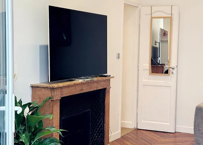 Chic 16, Proche Tour Eiffel Apartamento